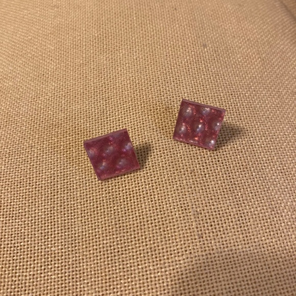 Five pairs of vintage 80s/90s earrings for $15! - Picture 6 of 7